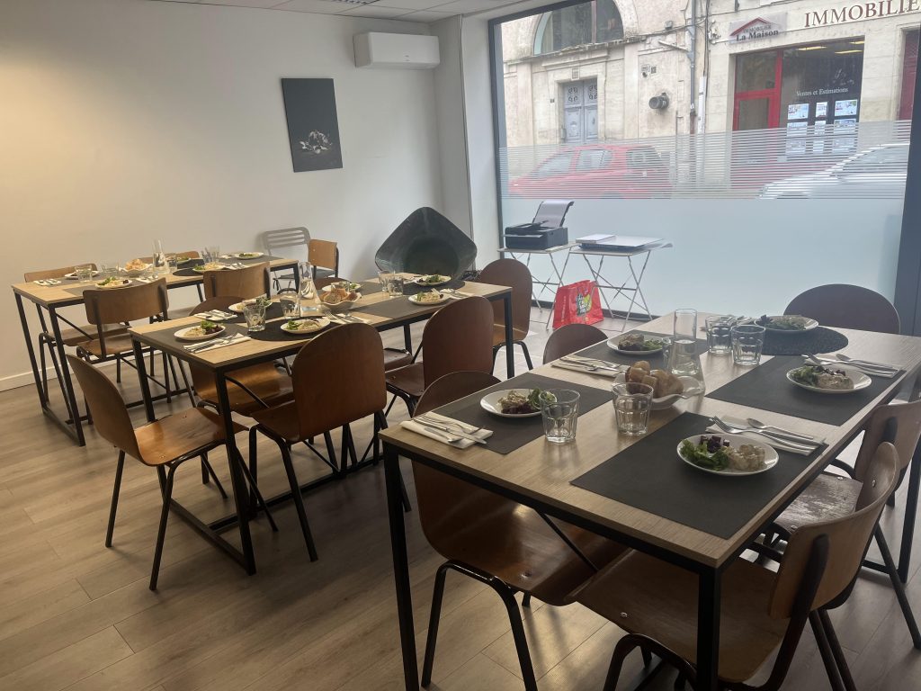Salle de réunion et formation climatisée pour entreprises - Restaurant Basilou Périgueux