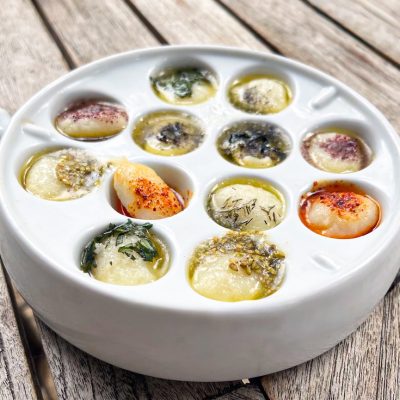 Entrée de flocons de riz au foie gras et à la truffe - Carte Lune de neige Basilou Périgueux